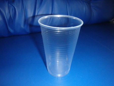 /products/c-6033-kelimek-plastovy-napojovy-0-3l-tr-0-53-100ks/