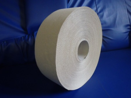 /products/c-4937-toaletni-papir-jumbo-28cm-1vr-32-90-bal-6ks/